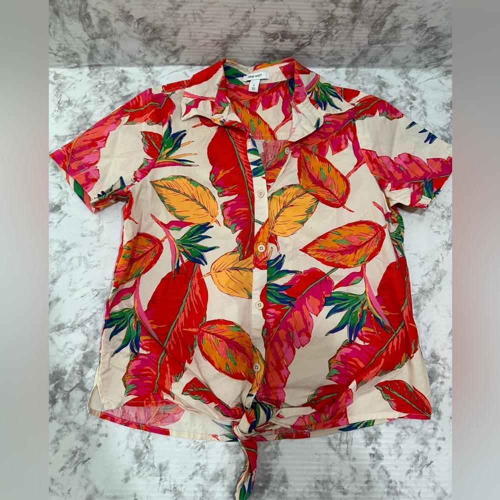 Nine West Short Sleeve Tie Front Tropical Hawaiian Themed Button Down Top S